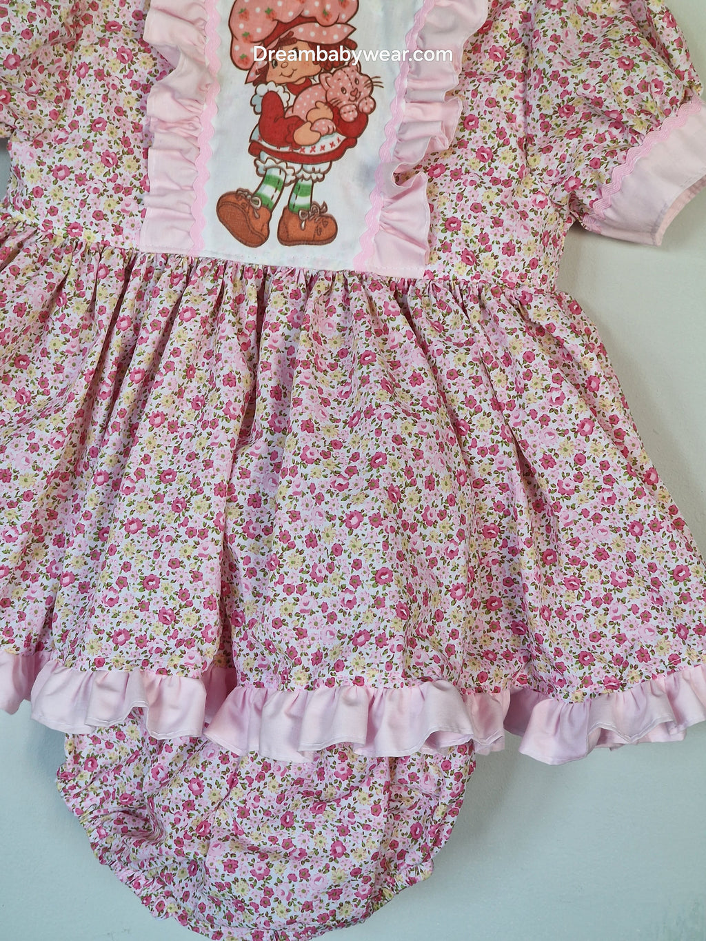 Strawberry Shortcake print summer top bloomers  2 piece set 0-10 years