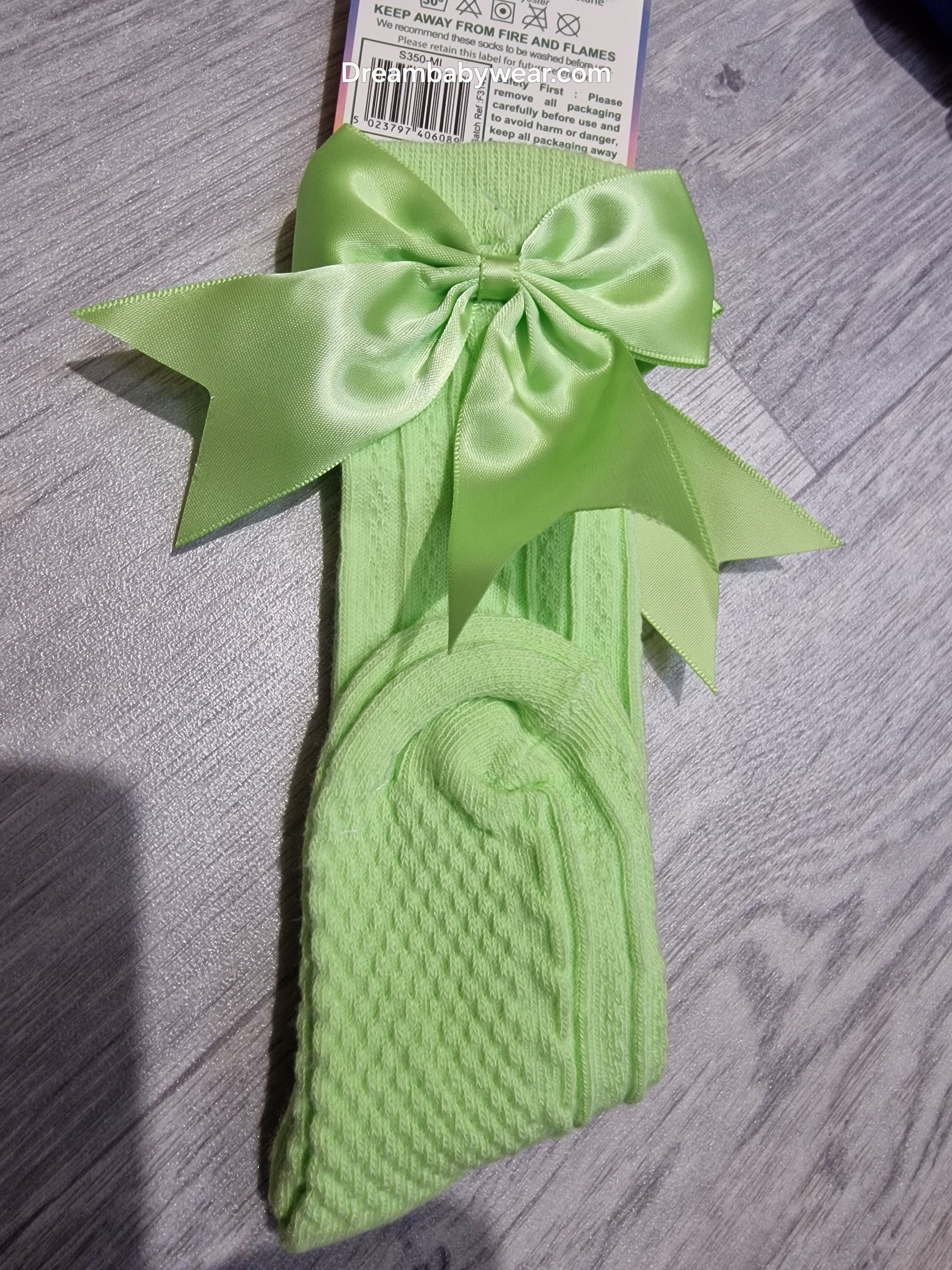 0-6 6-12 12-24 months lime green knee high bow socks