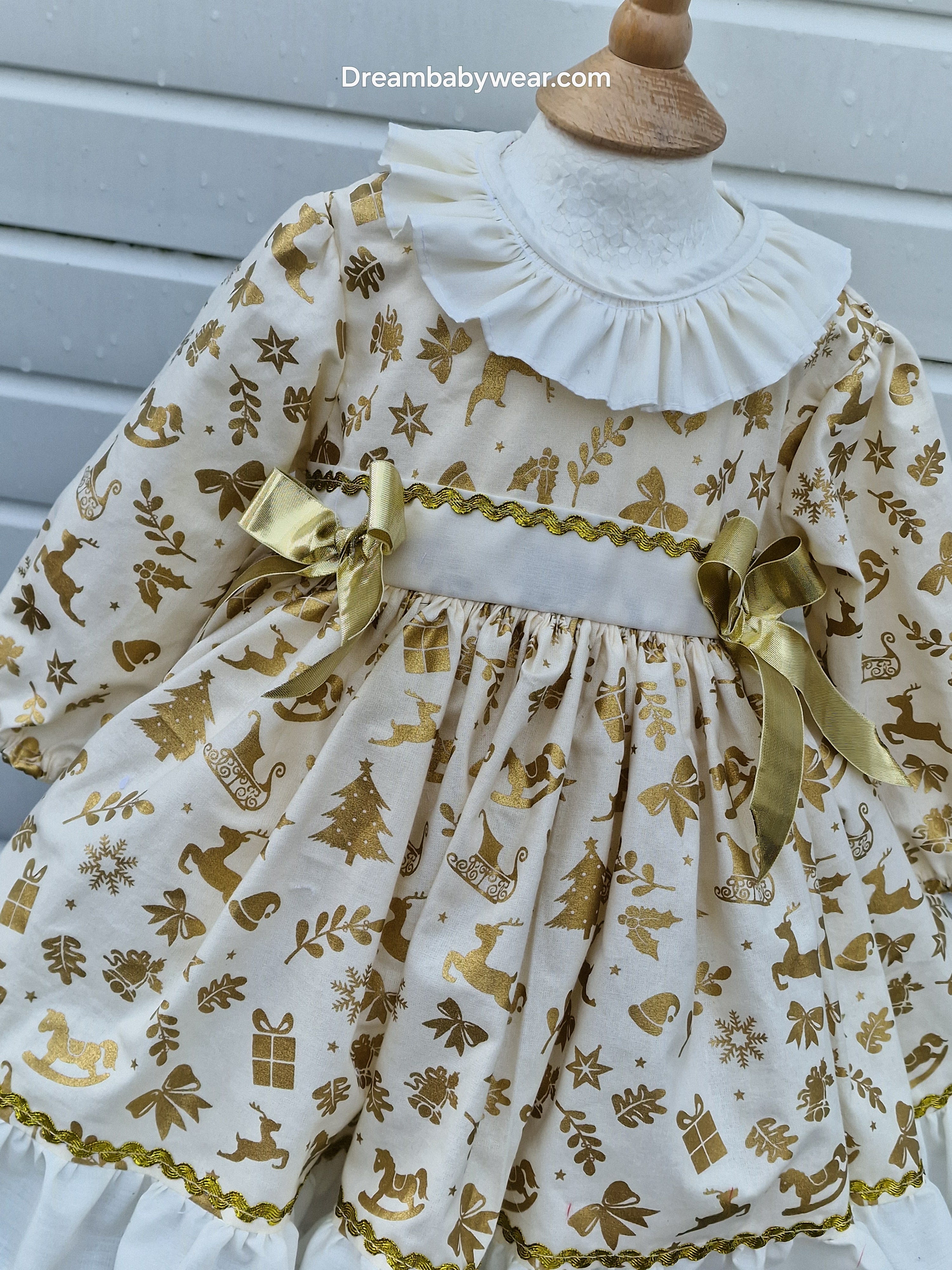Gold cream Christmas lined Netted dress 0-8 years