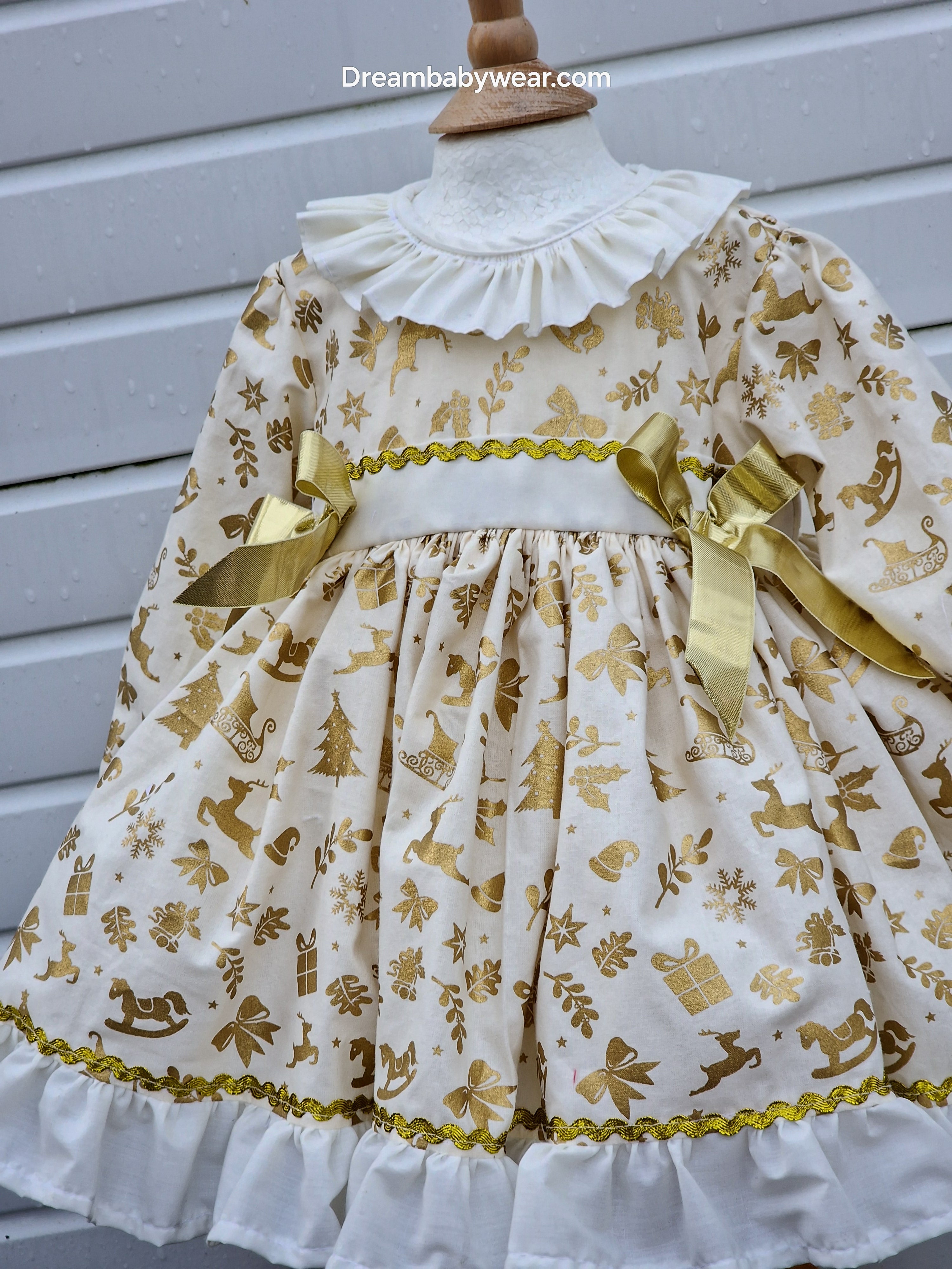 Gold cream Christmas lined Netted dress 0-8 years
