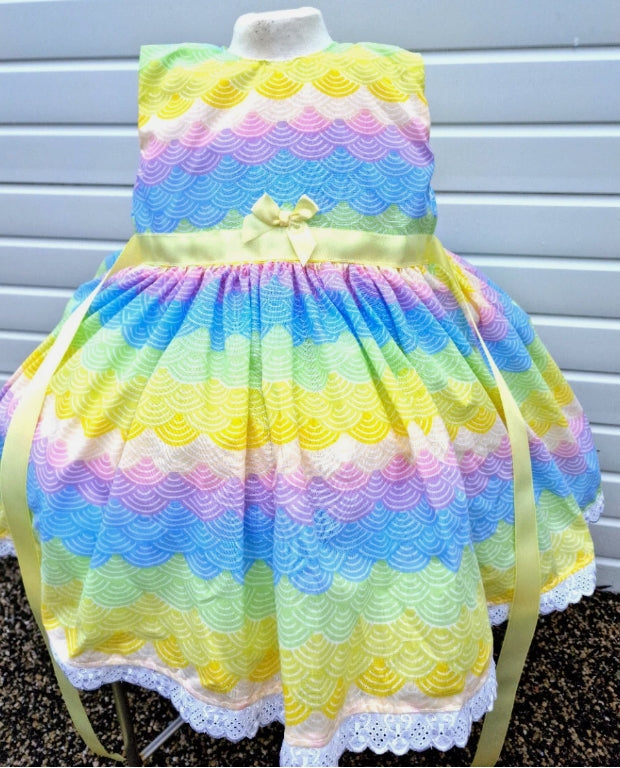 SALE 0-3 3-6 2-3 3-4BABY GIRLS pastel rainbows twirly lined tie belt dress