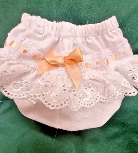 DREAM 0-5 BABY GIRLS ROMANY BRODERIE TRIM FRILLY KNICKERS VARIOUS COLOURS