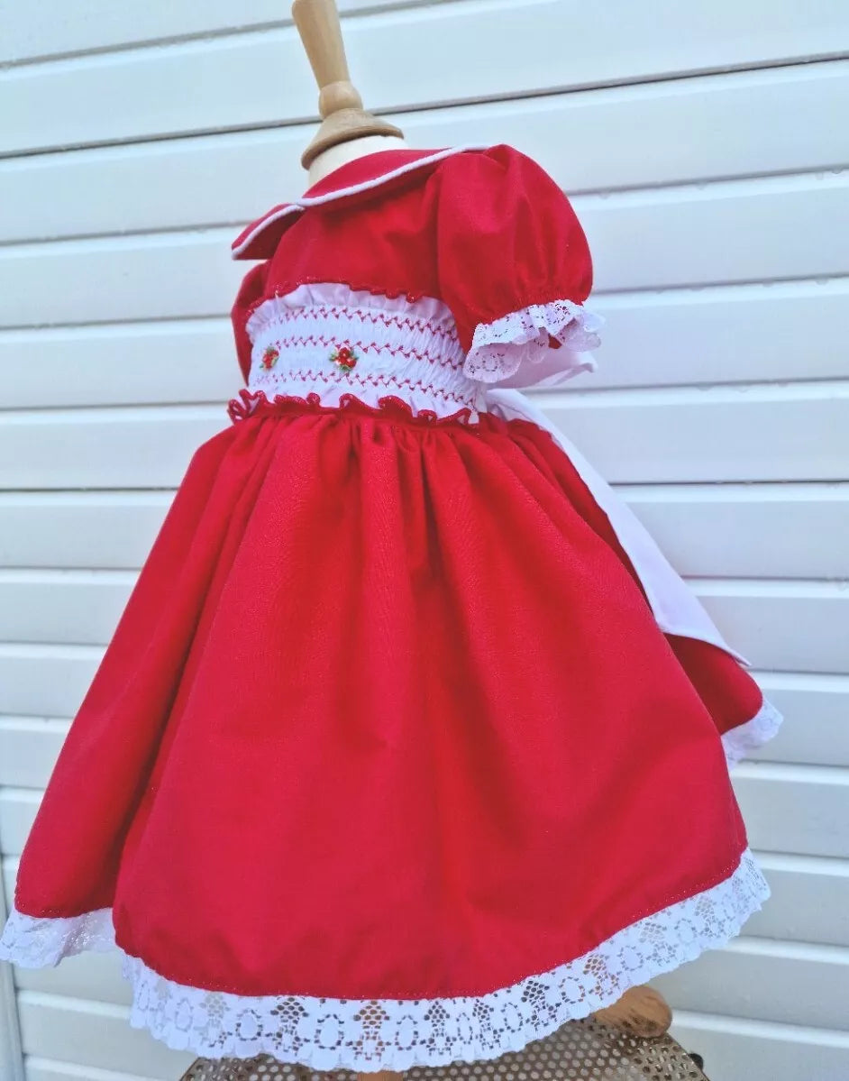 DREAM 0-8 years BABY GIRLS Red Xmas traditional Spanish  smocked lined  dress