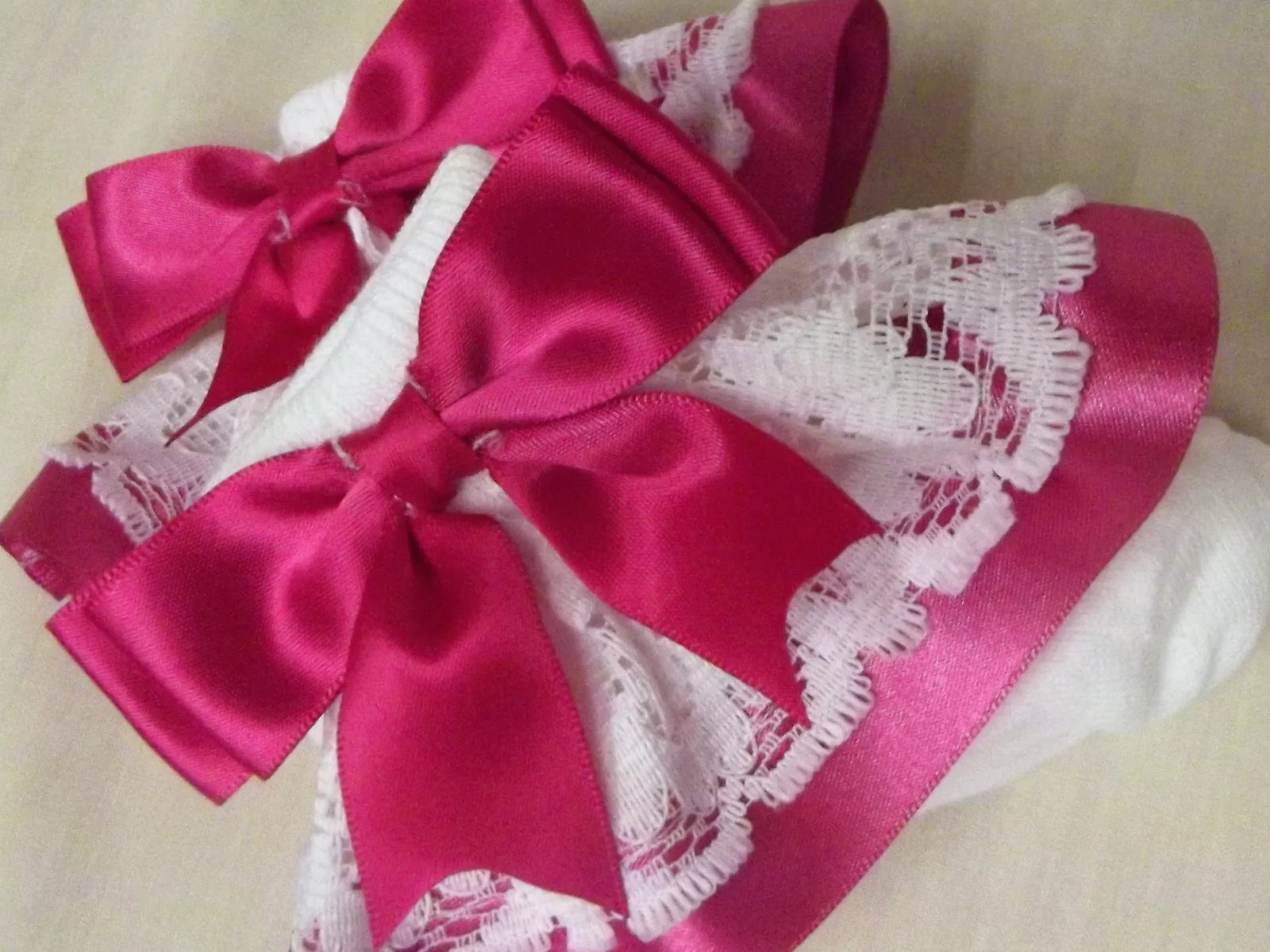 DREAM GIRLS RIBBON BOW CHOICE 16 COLOURS FRILLY SOCKS ALL SIZES OR REBORN DOLLS