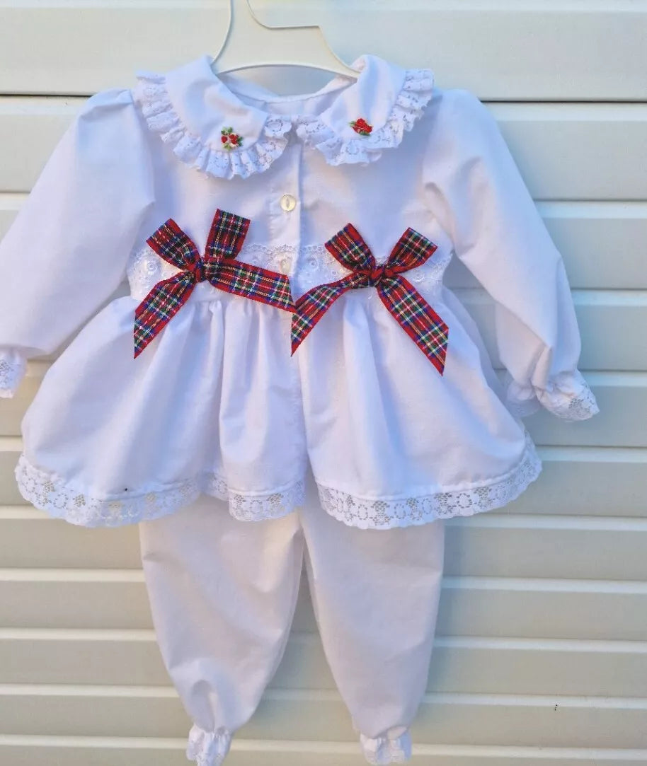 DREAM BABY GIRLS 0- 5 YEARS traditional Spanish Romany collared frilly pyjamas