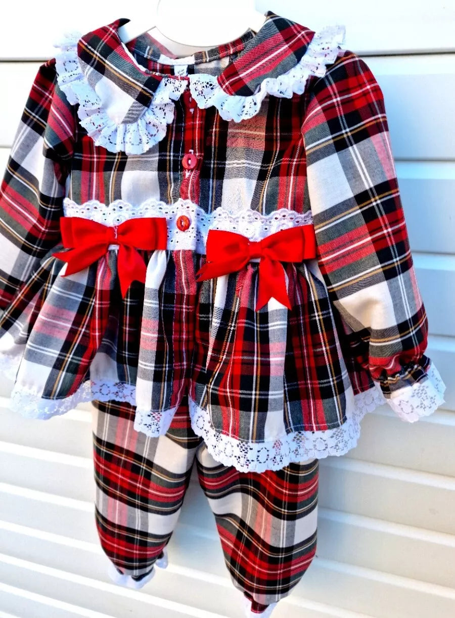 DREAM BABY GIRLS 0- 5 YEARS traditional Spanish Romany collared frilly pyjamas