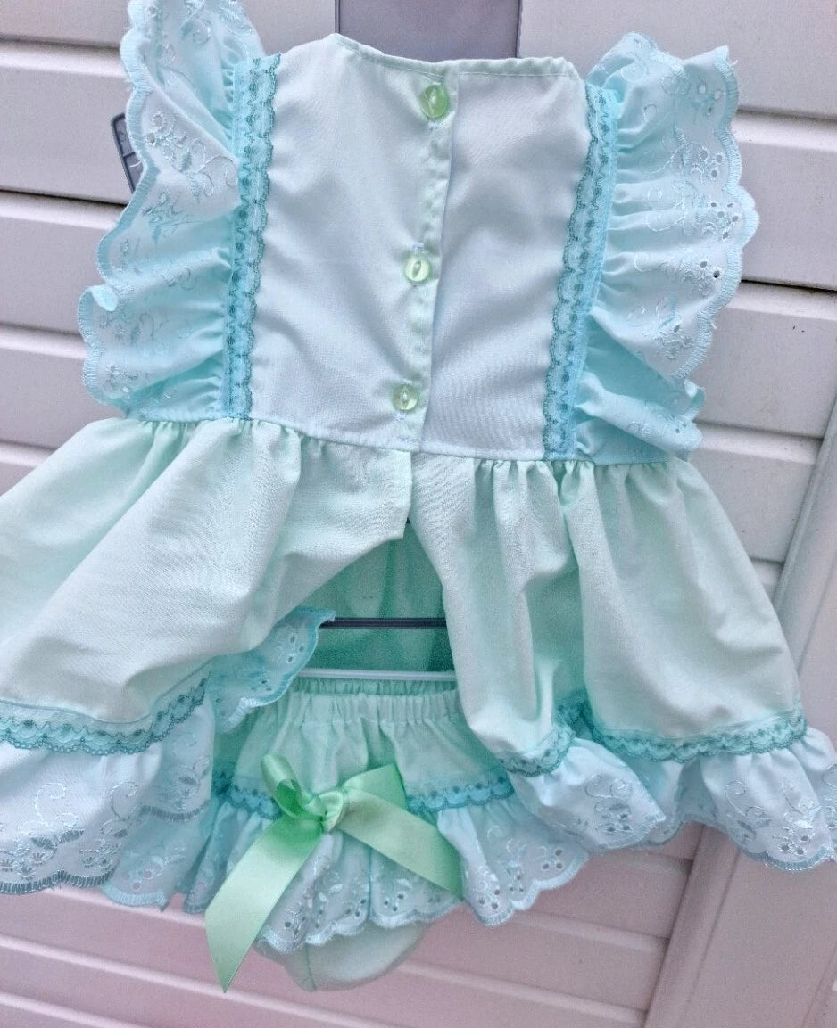 DREAM 0-8 YEARS baby girls  various choice Character top and frilly bum pants