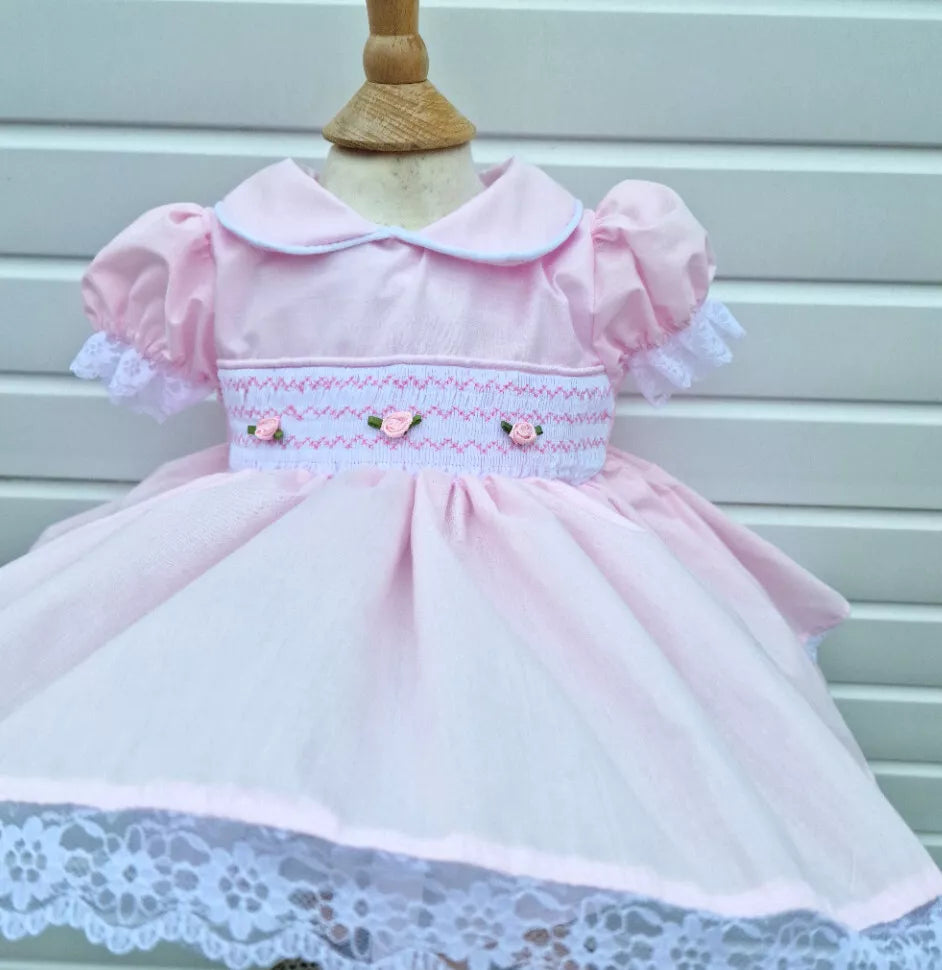 DREAM 0-8 years BABY GIRLS  traditional smocked  twirly dress various colours