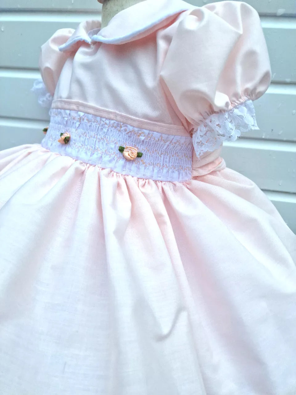 DREAM 0-8 years BABY GIRLS  traditional smocked  twirly dress various colours